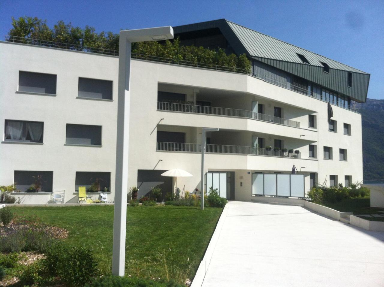 Carpe Diem Annecy Exterior photo